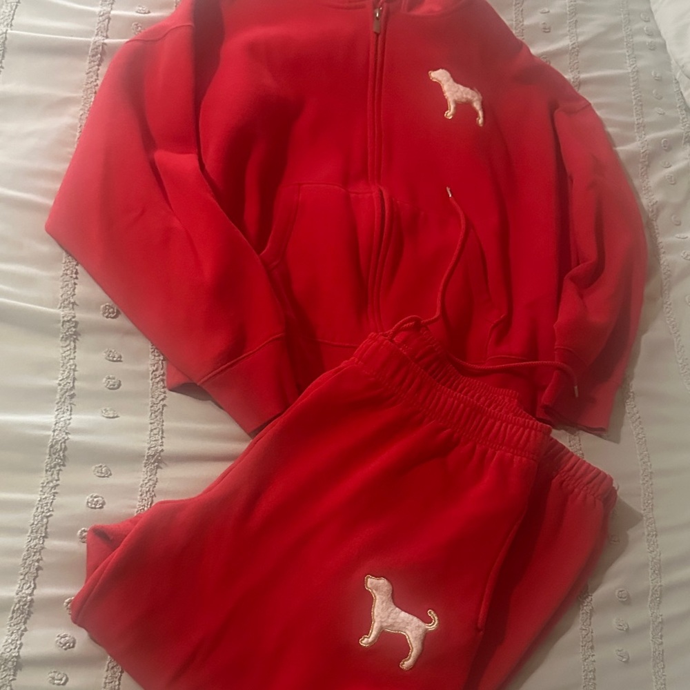 PINK Victoria's Secret Red Logo Two-Piece Jumpsuit Set